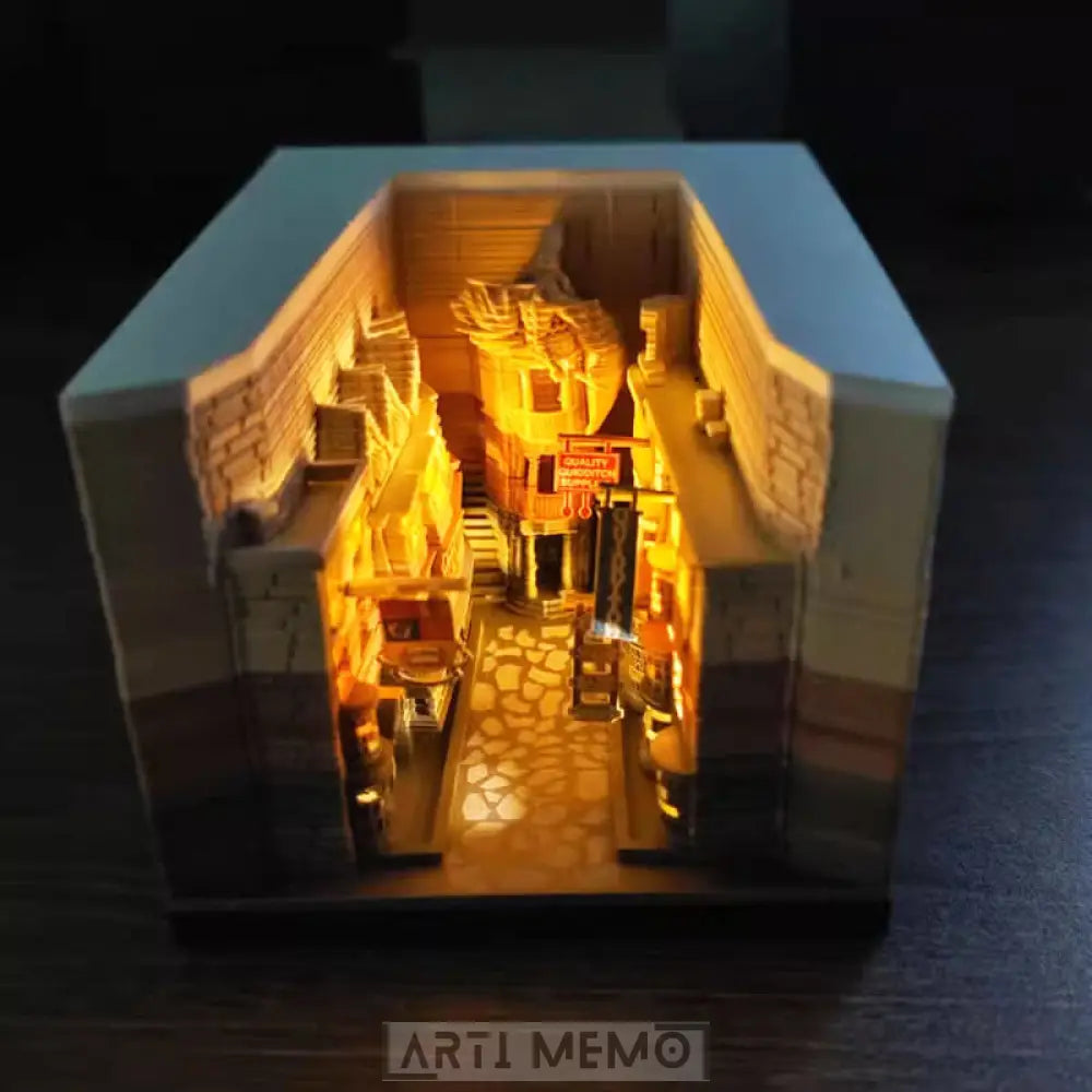 Diagon Alley Calendar 2023 (with Lights) – Arti Memo